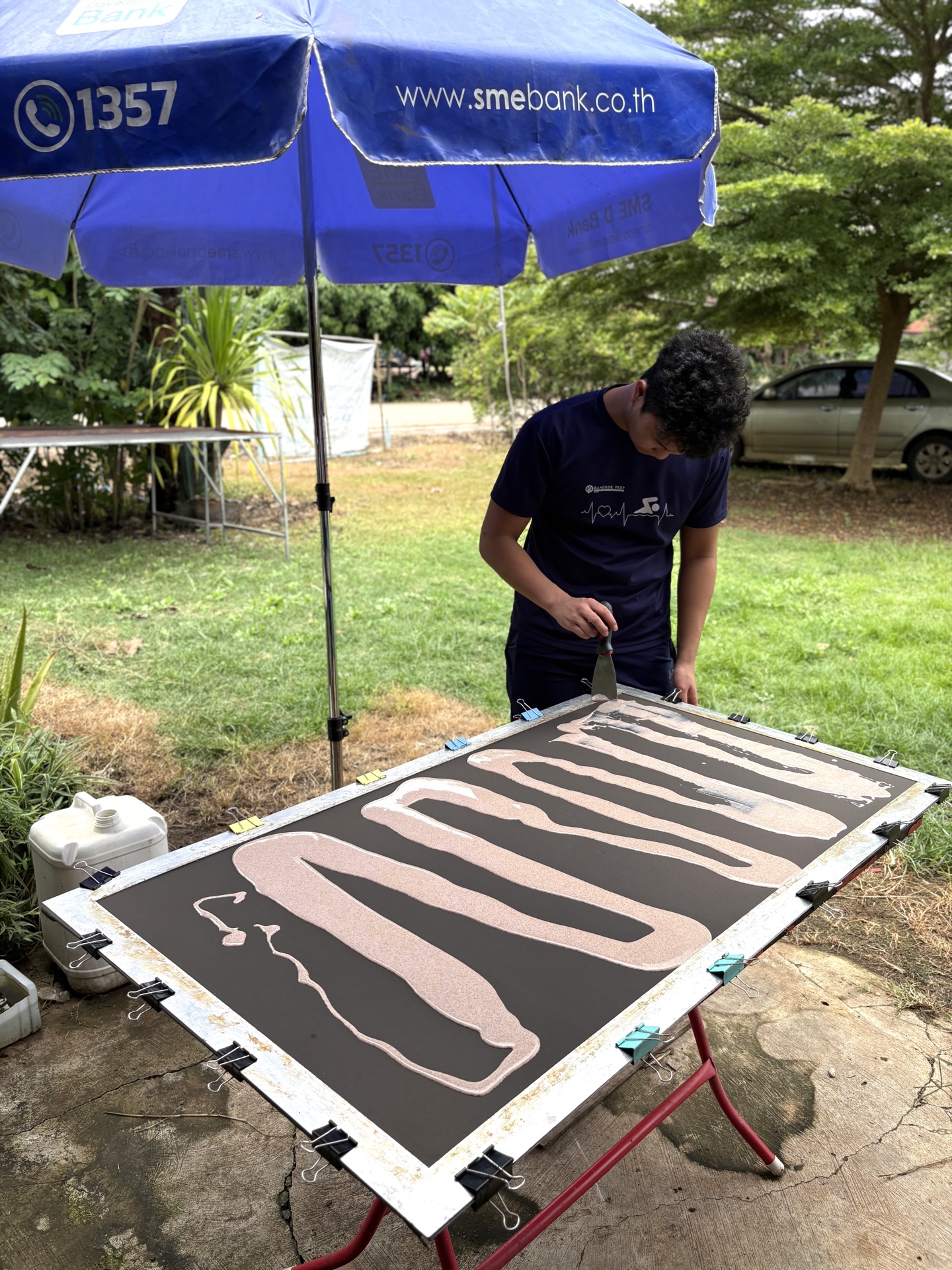 Founder making cacao leather goods